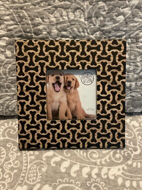 Winifred & Lily Square Wooden Pet Frame